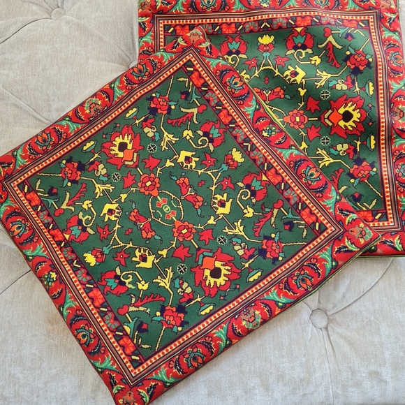 Beautiful Persian Cushions - Picture 3 of 5